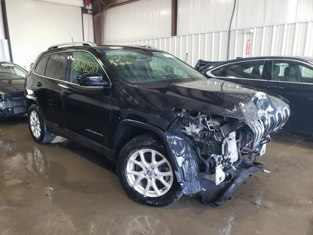 JEEP CHEROKEE L 2016 with VIN 1C4PJMCB4GW359116 - Photo from auction