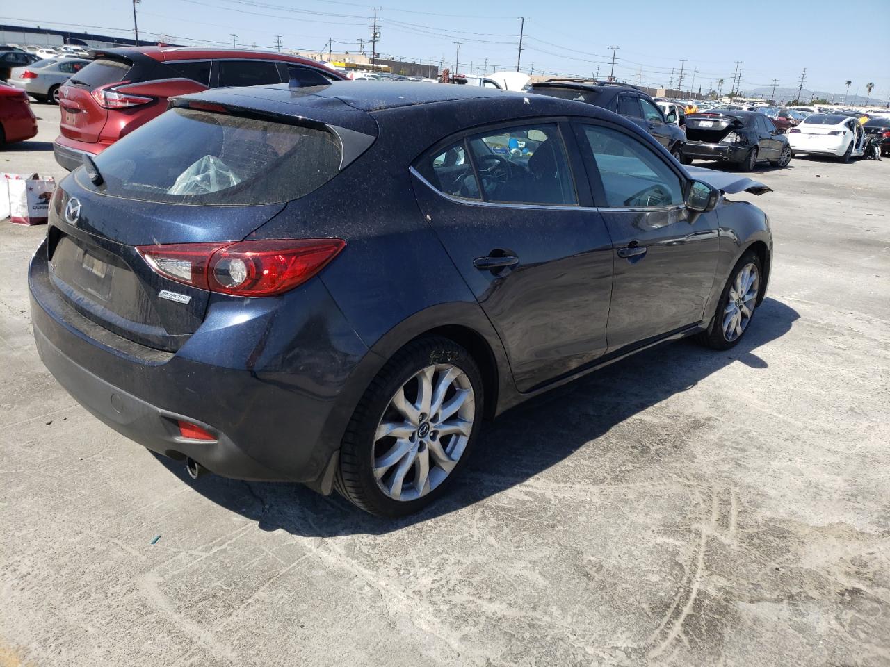 Photo 4 from auction – 2015 MAZDA 3 TOURING with VIN JM1BM1L33F1258573