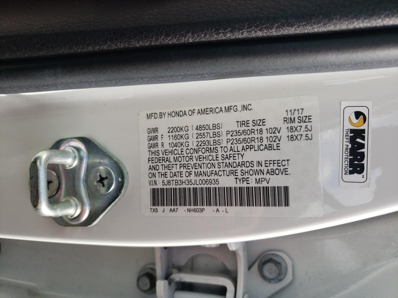 Photo 10 from auction – 2018 ACURA RDX with VIN 5J8TB3H35JL006935