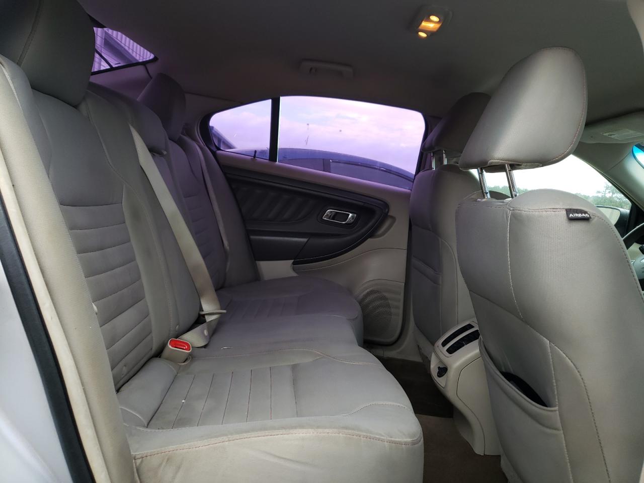 Photo 6 from auction – 2011 FORD TAURUS SE with VIN 1FAHP2DW1BG181134