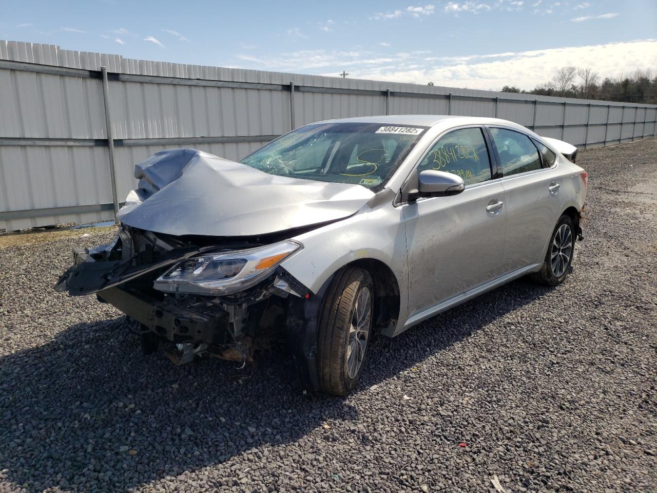 Photo 2 from auction – 2016 TOYOTA AVALON XLE with VIN 4T1BK1EB7GU216588