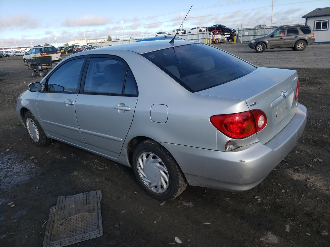 Photo 3 from auction – 2004 TOYOTA COROLLA CE with VIN 1NXBR38E94Z240528