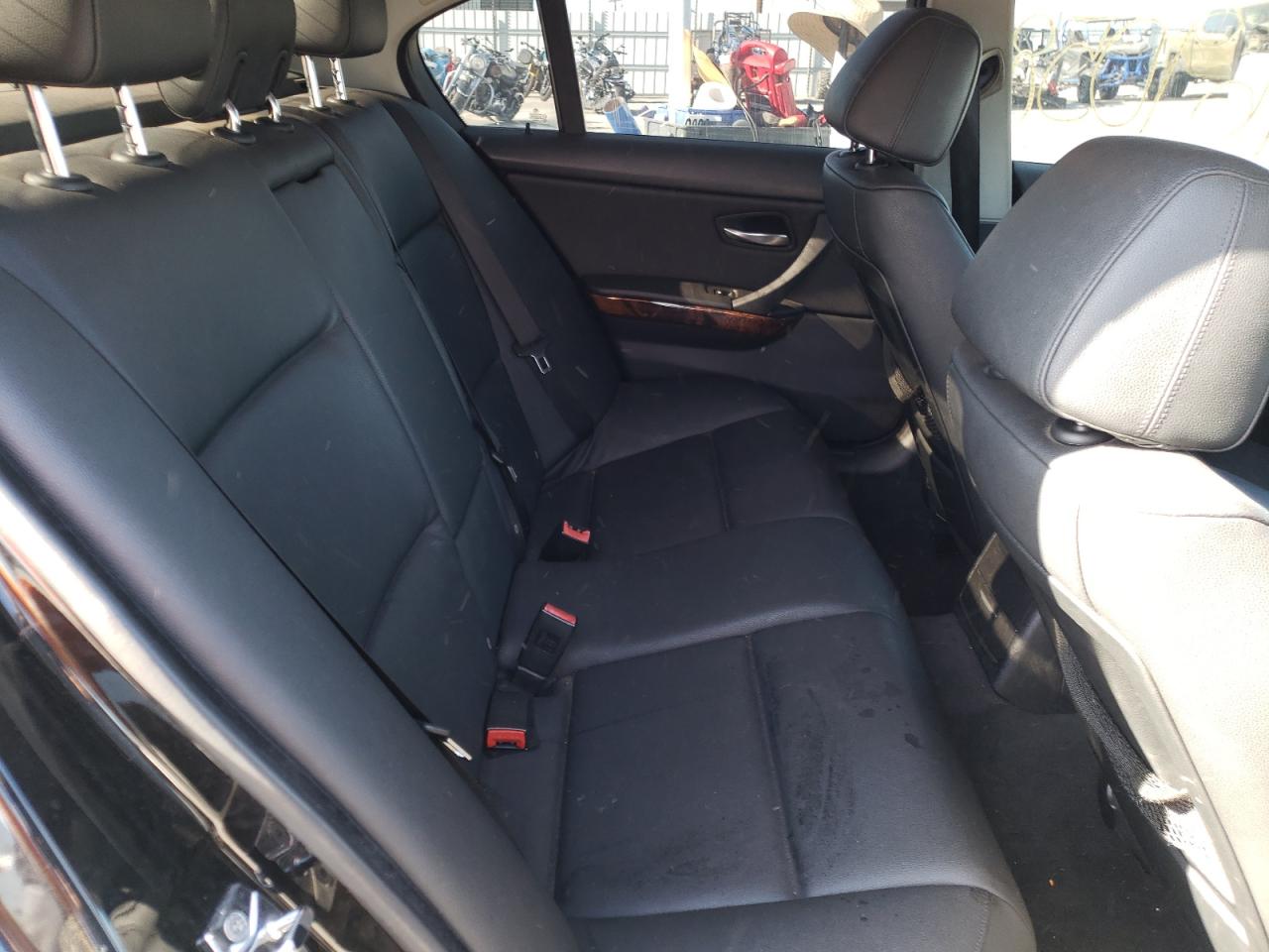 Photo 6 from auction – 2008 BMW 328 I with VIN WBAVA37558NL50256