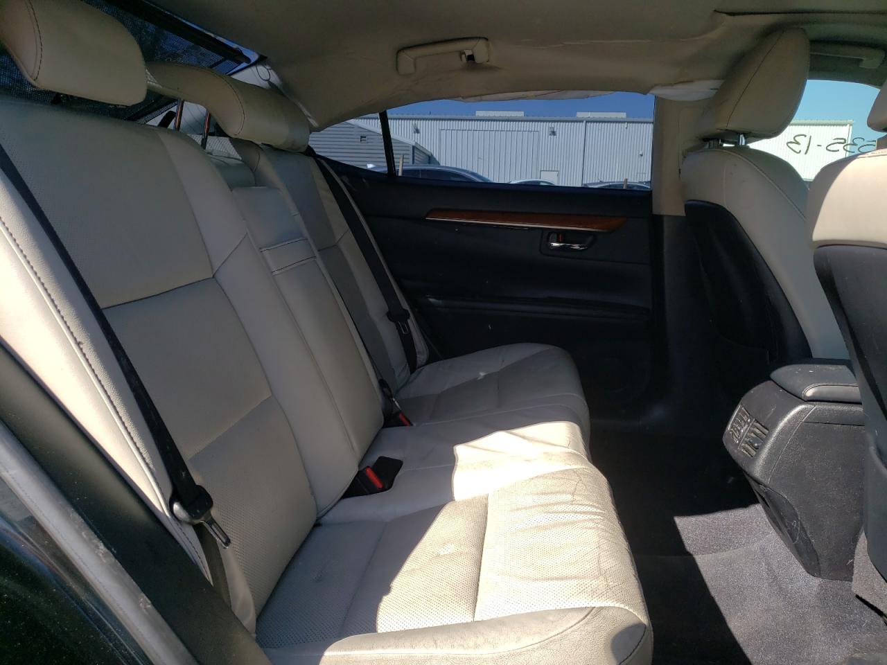 Photo 6 from auction – 2013 LEXUS ES 300H with VIN JTHBW1GG4D2022446