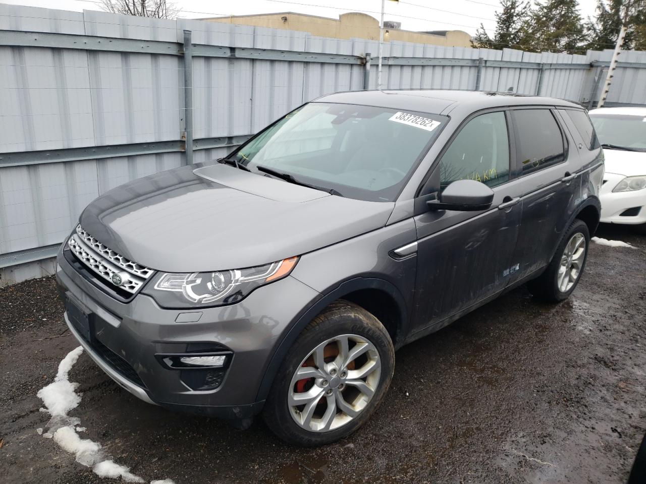 Photo 9 from auction – 2016 LAND ROVER DISCOVERY with VIN SALCR2BG5GH592752