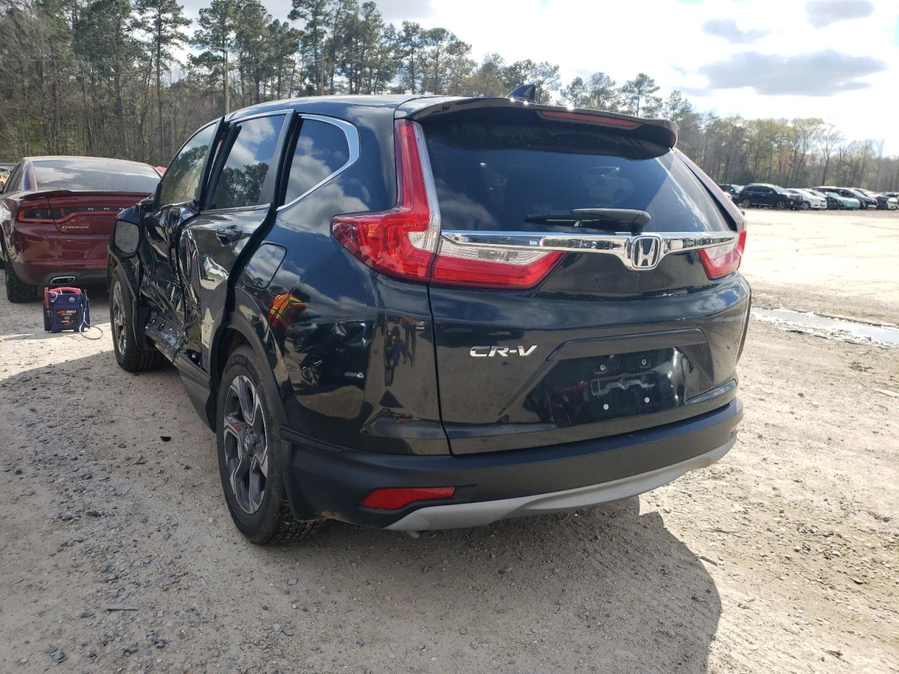 Photo 3 from auction – 2017 HONDA CR-V EX with VIN 7FARW1H59HE020387