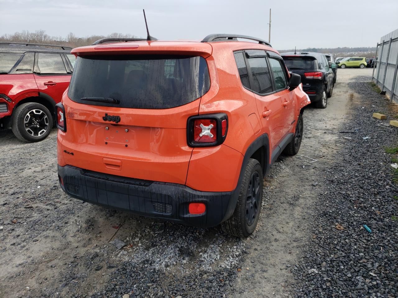 Photo 4 from auction – 2018 JEEP RENEGADE S with VIN ZACCJBAB5JPH58594