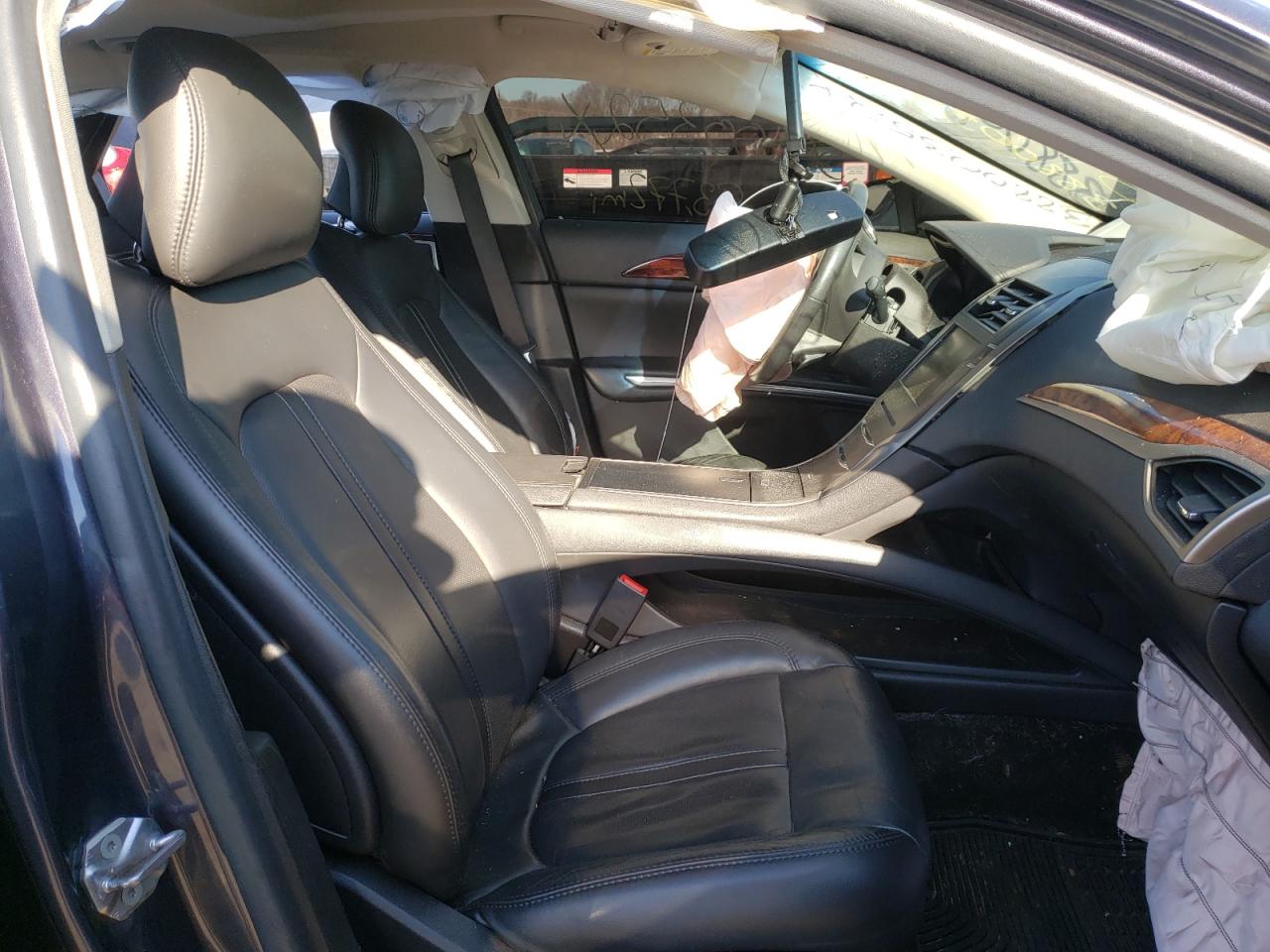Photo 5 from auction – 2013 LINCOLN MKZ with VIN 3LN6L2J98DR822704