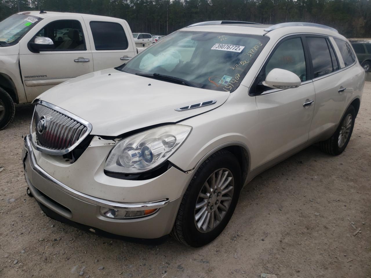 Photo 2 from auction – 2011 BUICK ENCLAVE CX with VIN 5GAKRBED4BJ397703