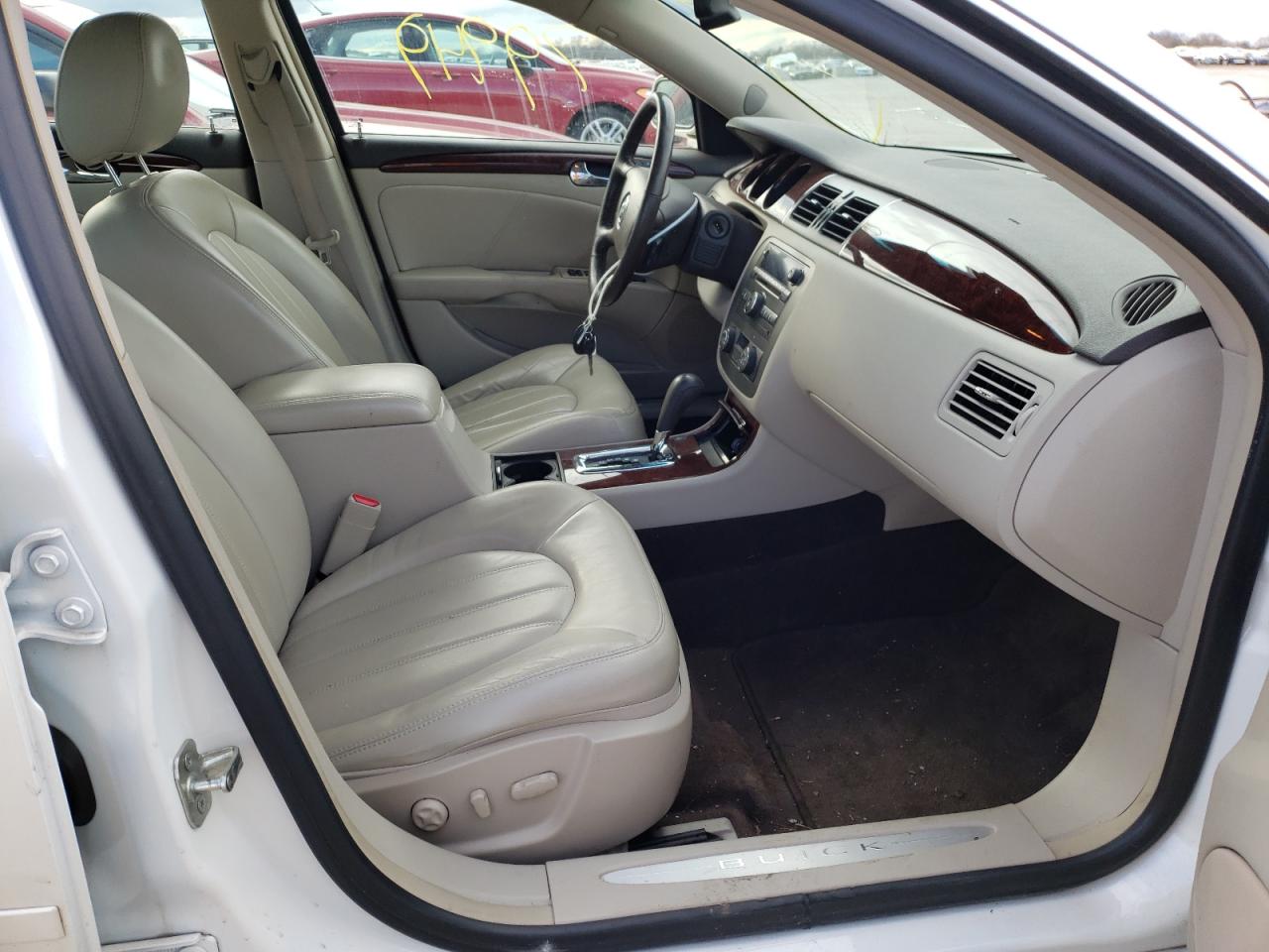 Photo 5 from auction – 2010 BUICK LUCERNE CX with VIN 1G4HE5EM5AU117513
