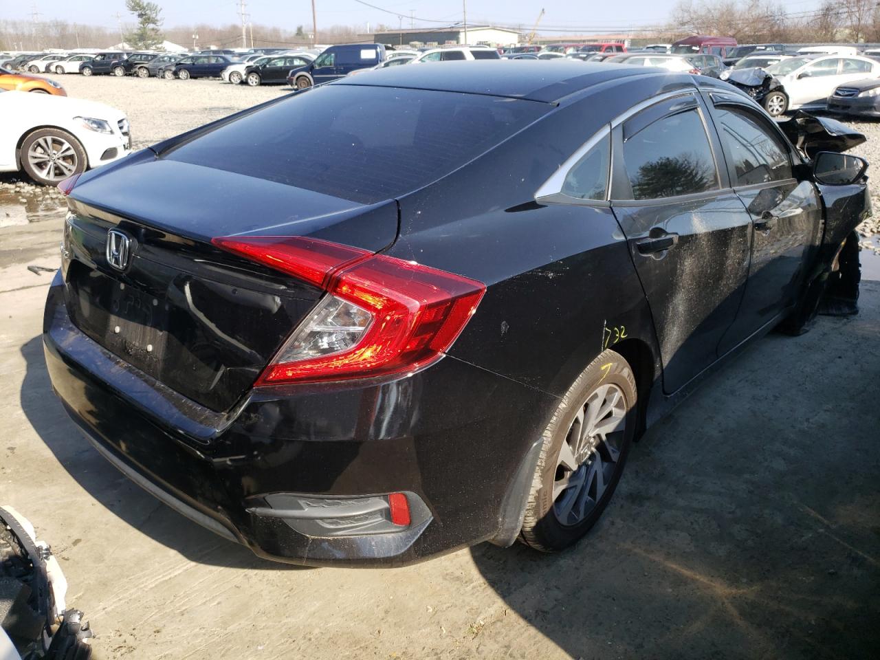 Photo 4 from auction – 2016 HONDA CIVIC EX with VIN 2HGFC2F79GH530119