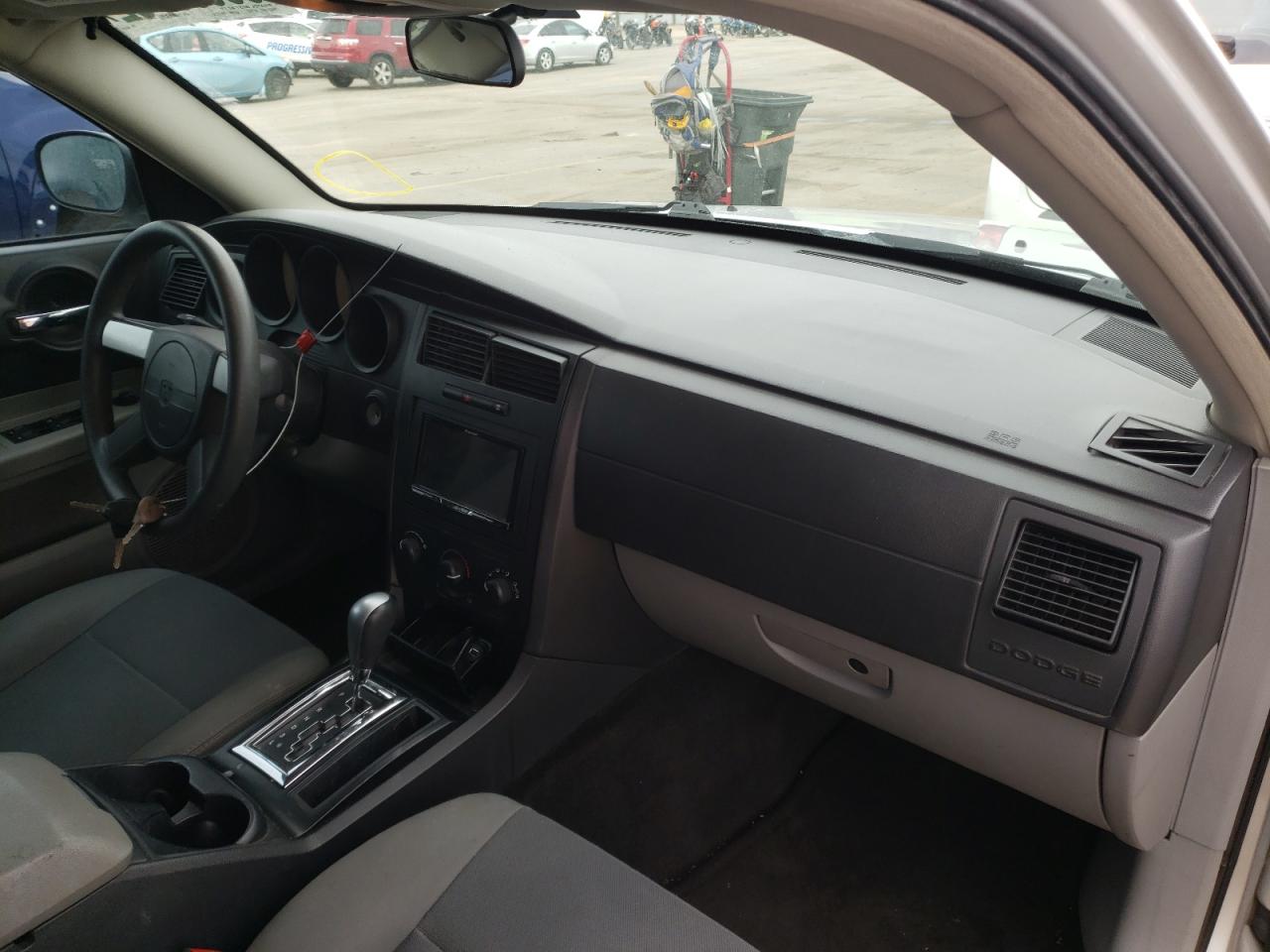 Photo 9 from auction – 2006 DODGE CHARGER SE with VIN 2B3KA43R46H448027