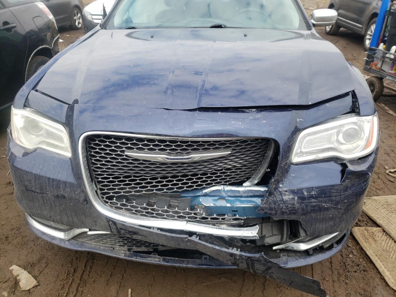 Photo 7 from auction – 2016 CHRYSLER 300C with VIN 2C3CCAKG8GH128744