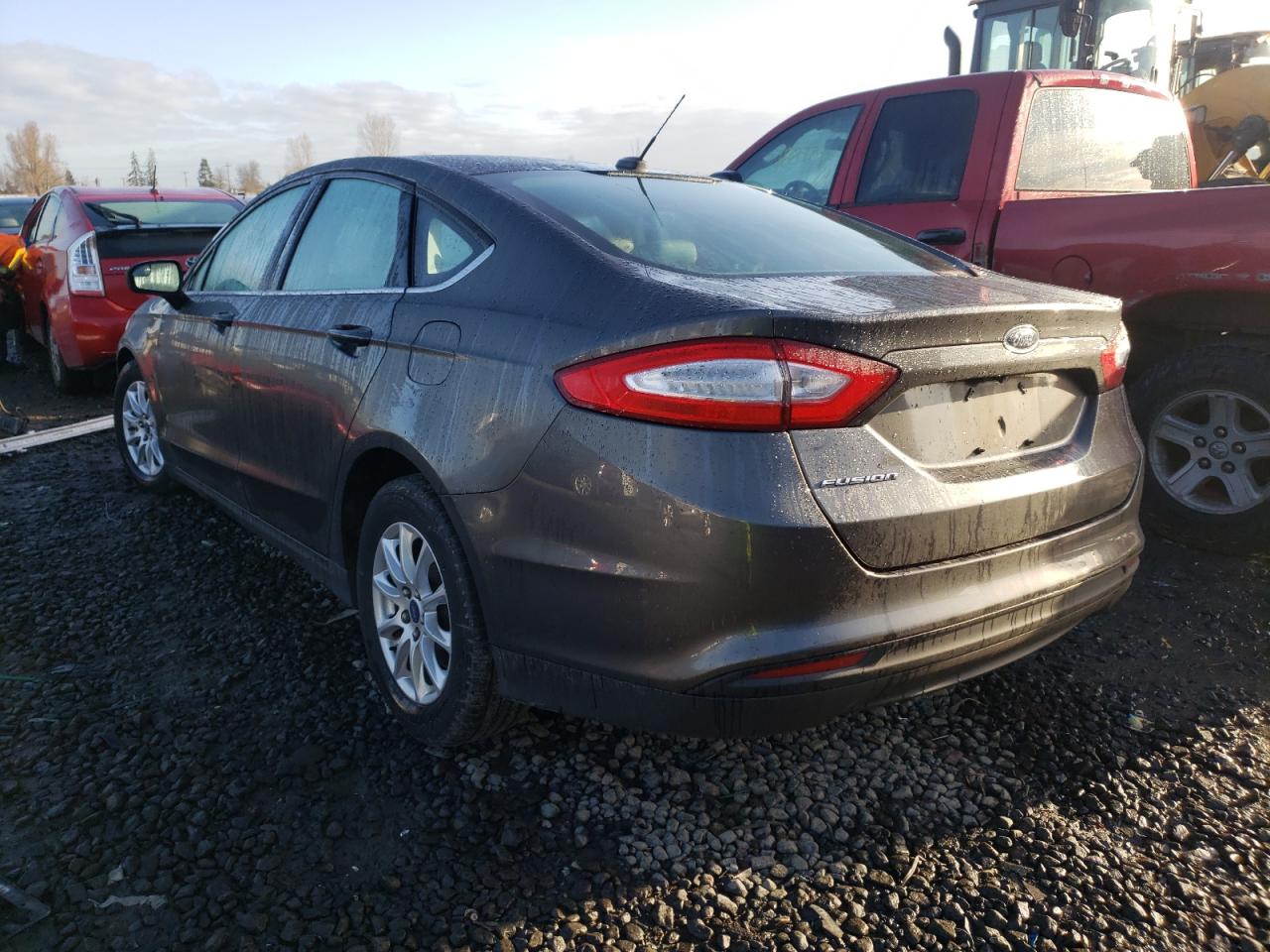 Photo 3 from auction – 2015 FORD FUSION S with VIN 3FA6P0G75FR281929