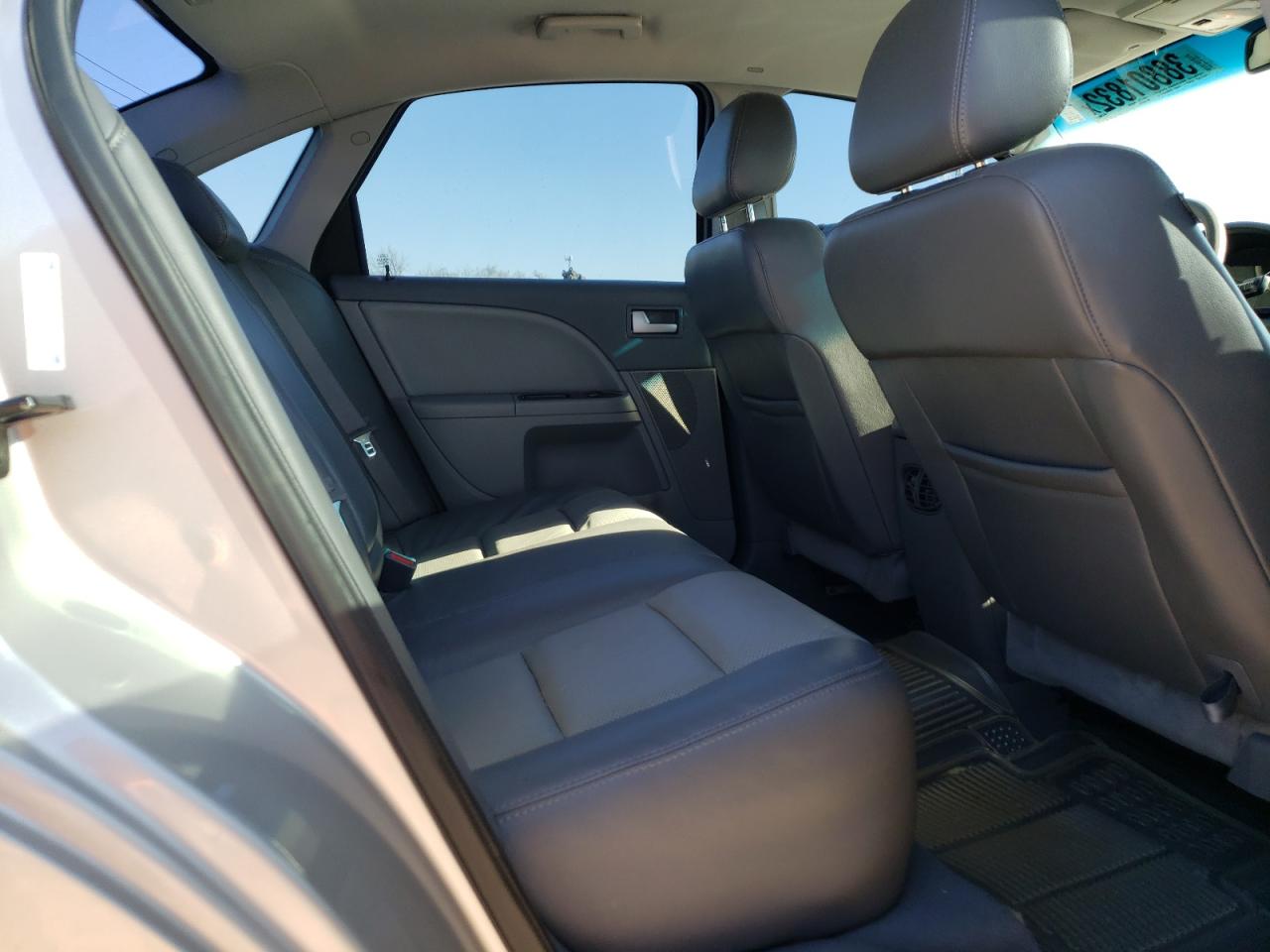 Zdjęcie 6 z aukcji – 2007 MERCURY MONTEGO z VIN 1MEHM421X7G609746