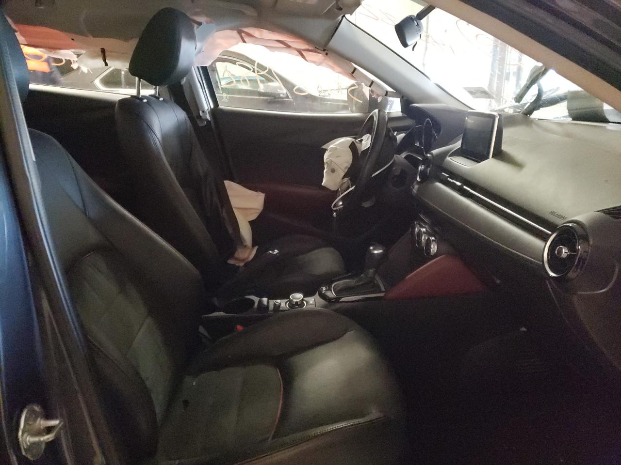 Photo 5 from auction – 2016 MAZDA CX-3 GRAND with VIN JM1DKFD75G0128721