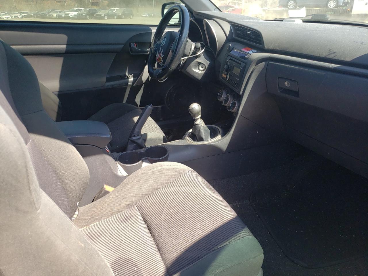 Photo 5 from auction – 2012 TOYOTA SCION TC with VIN JTKJF5C73C3039329