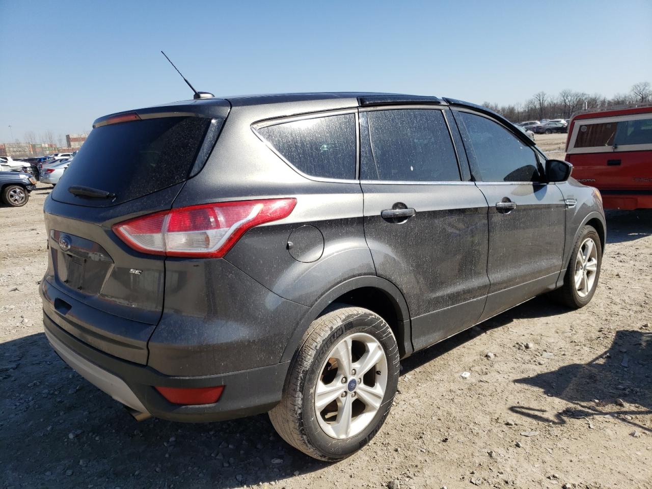 Photo 4 from auction – 2016 FORD ESCAPE SE with VIN 1FMCU0G70GUA50822