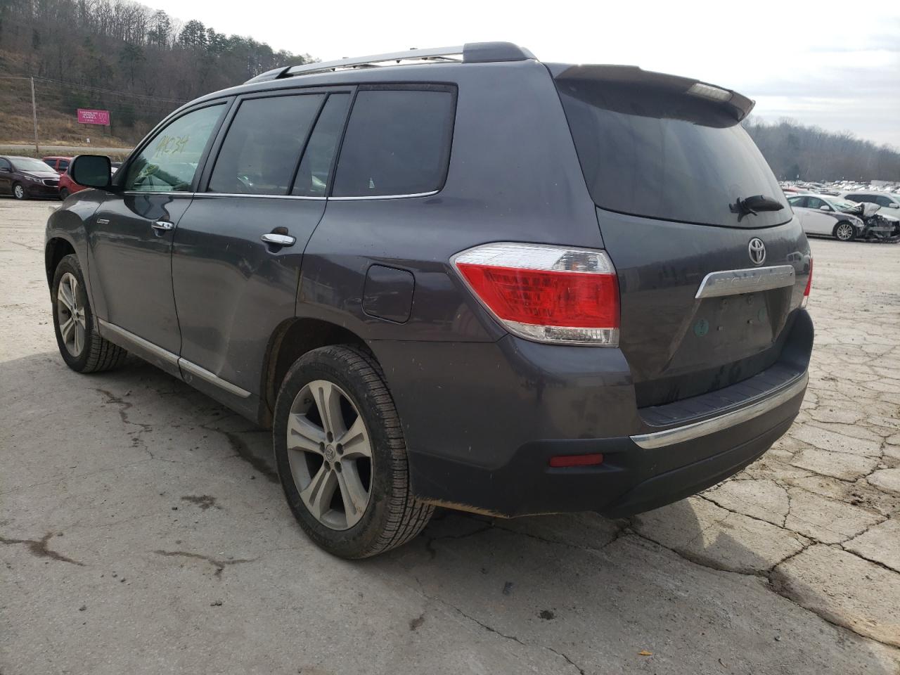 Photo 3 from auction – 2012 TOYOTA HIGHLANDER with VIN 5TDYK3EH5CS082032