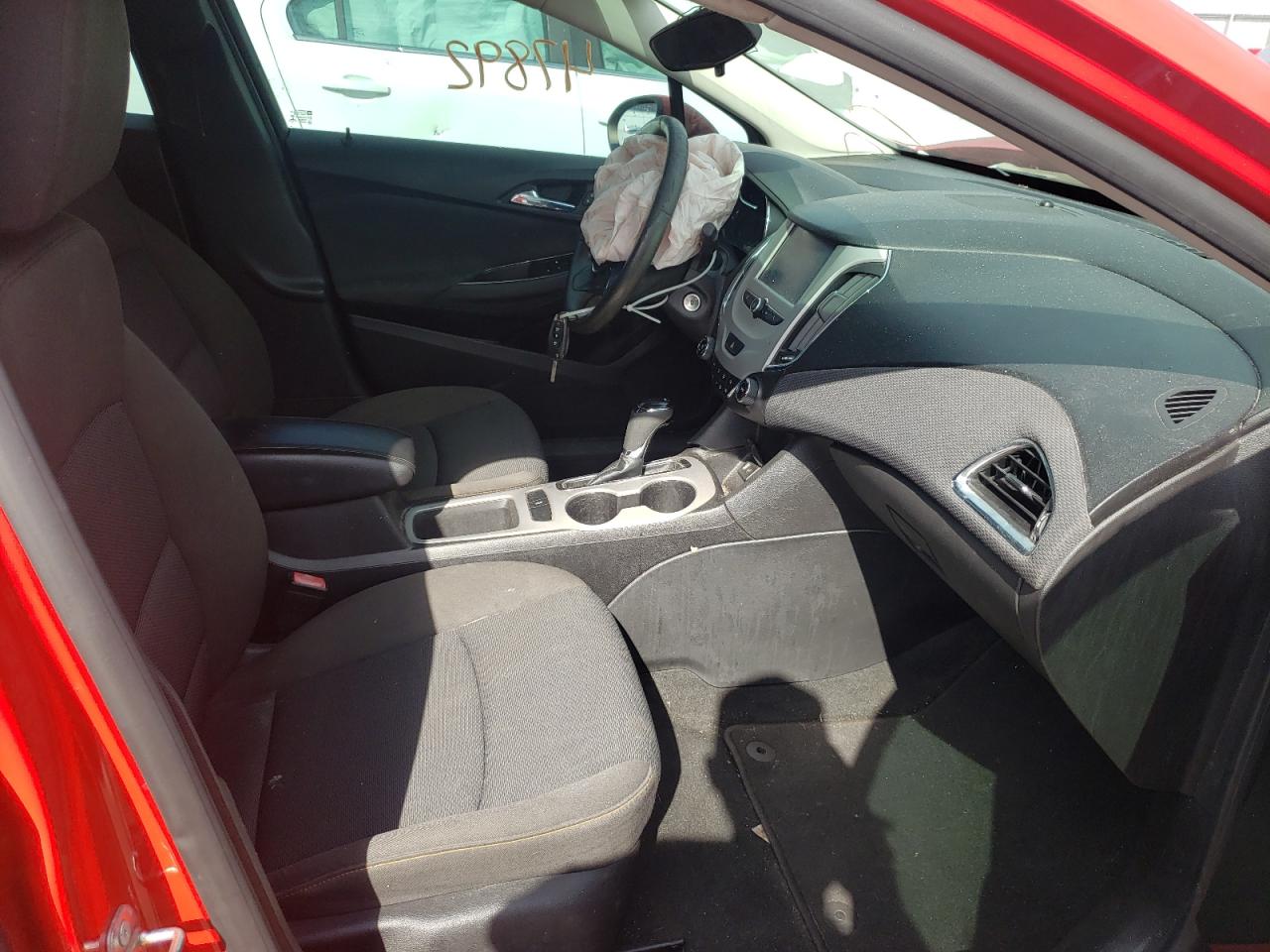 Photo 5 from auction – 2016 CHEVROLET CRUZE LS with VIN 1G1BC5SM7G7237074