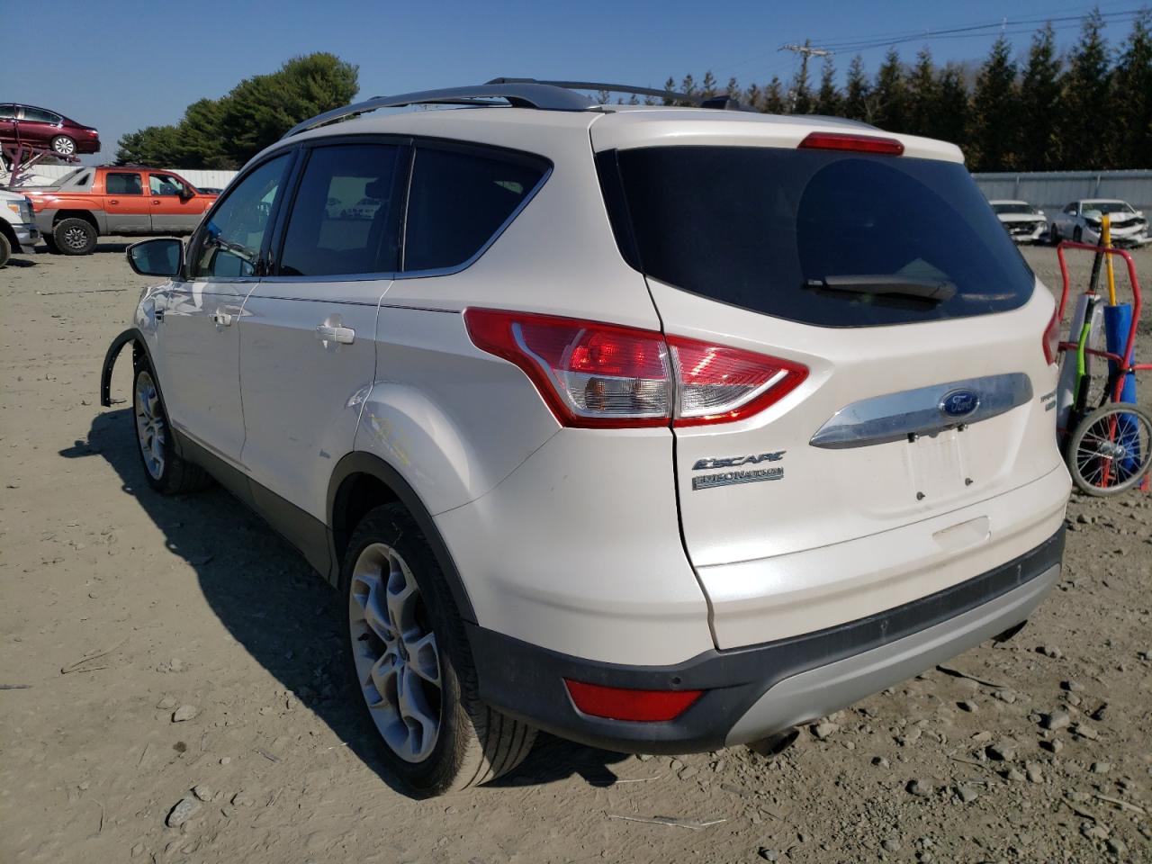 Photo 3 from auction – 2014 FORD ESCAPE TIT with VIN 1FMCU9J92EUA02184