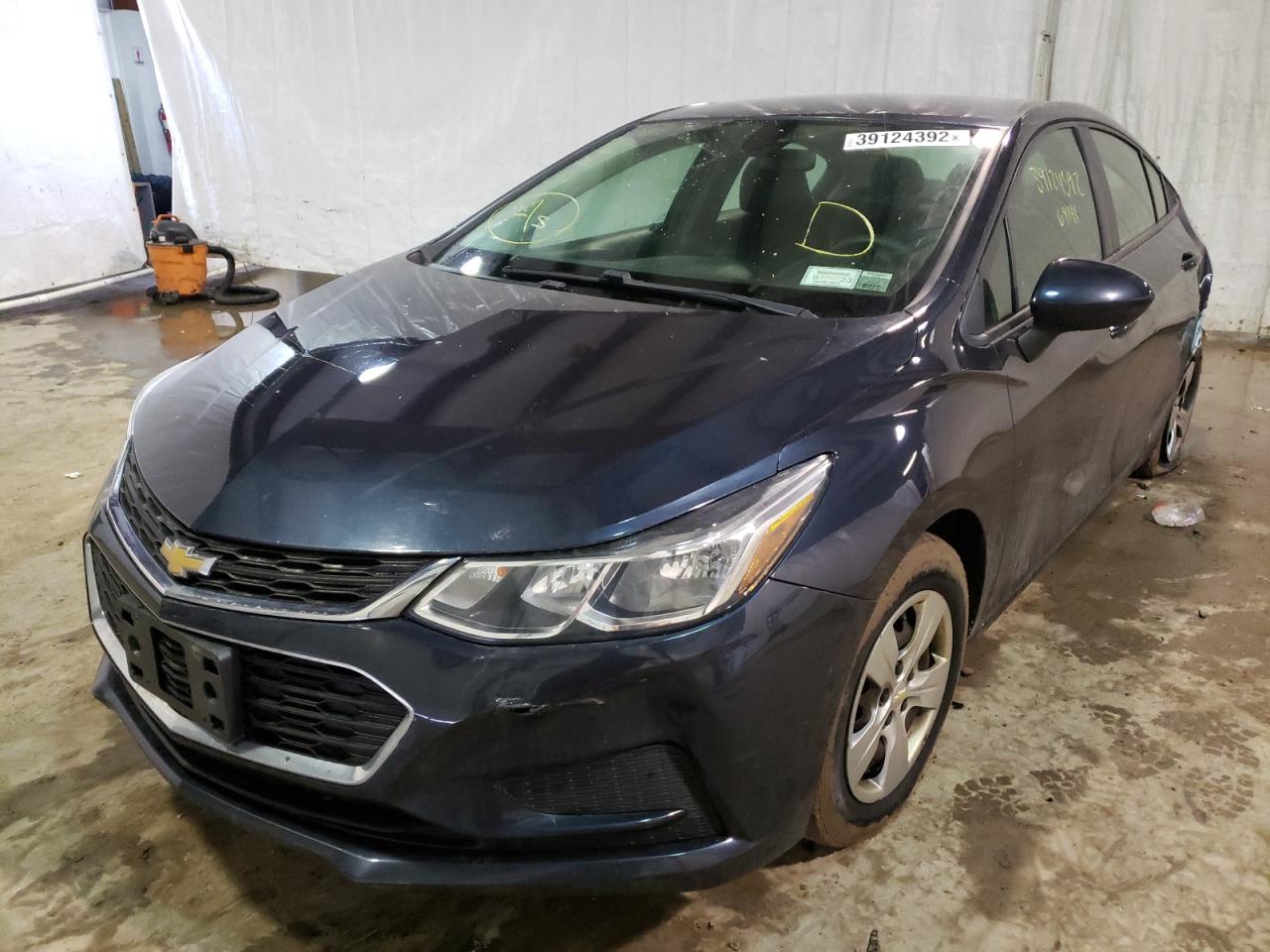Photo 2 from auction – 2016 CHEVROLET CRUZE with VIN 1G1BC5SM0G7273754