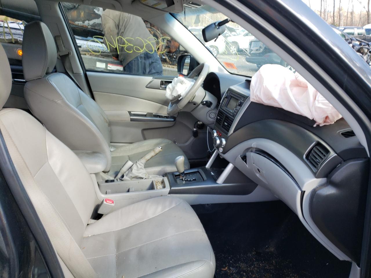 Photo 5 from auction – 2011 SUBARU FORESTER L with VIN JF2SHAEC0BH772188