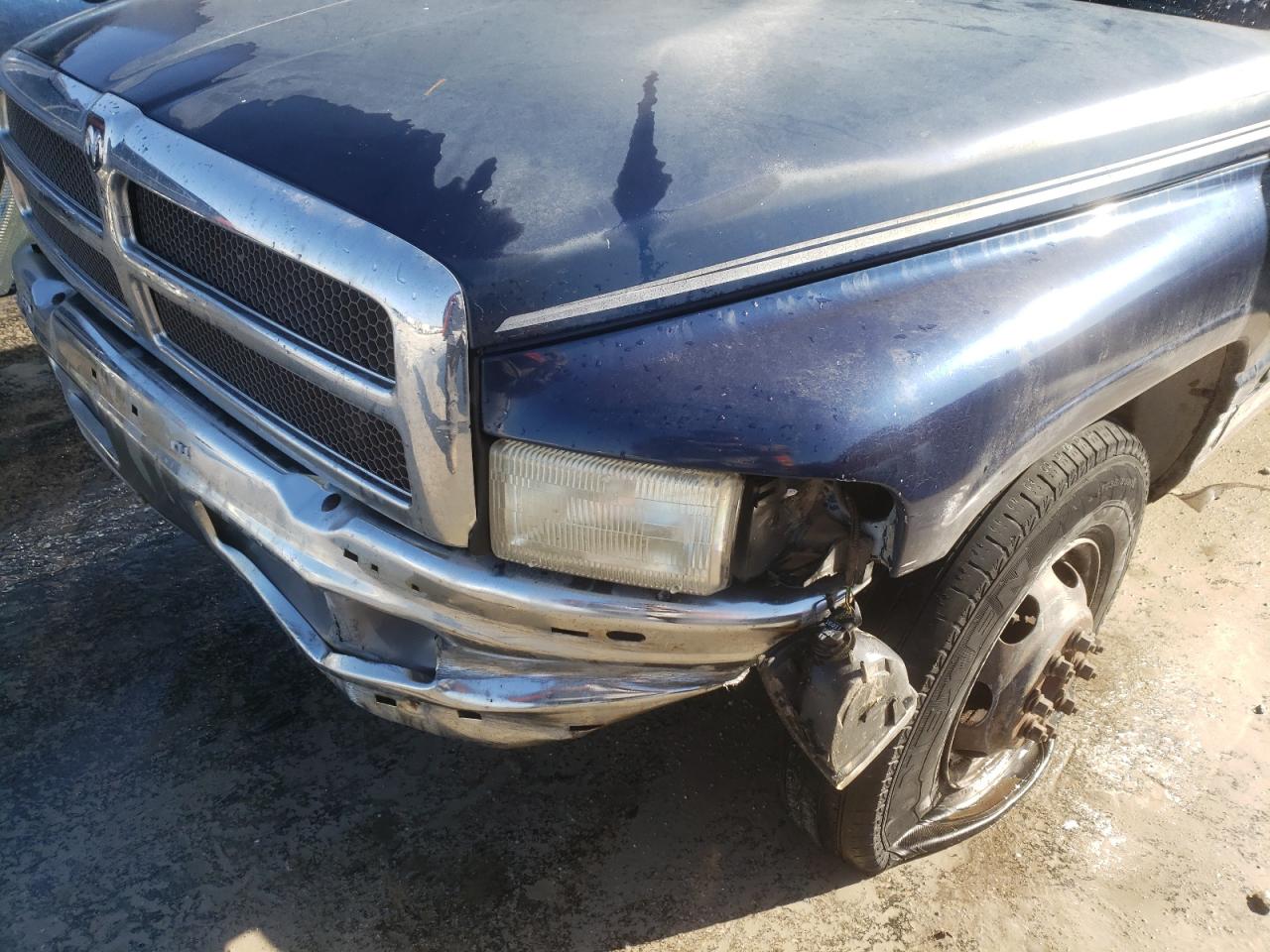 Photo 9 from auction – 2002 DODGE RAM 3500 with VIN 3B7MC33C32M227067
