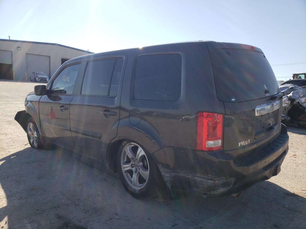 Photo 3 from auction – 2012 HONDA PILOT EXL with VIN 5FNYF4H54CB008200