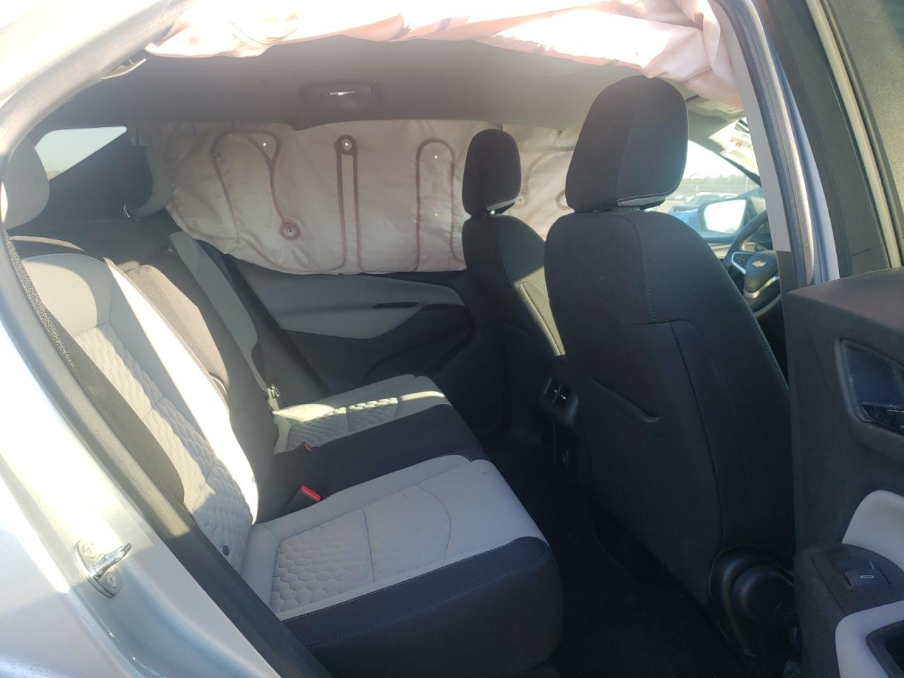 Photo 6 from auction – 2020 CHEVROLET EQUINOX LS with VIN 3GNAXHEVXLS555903
