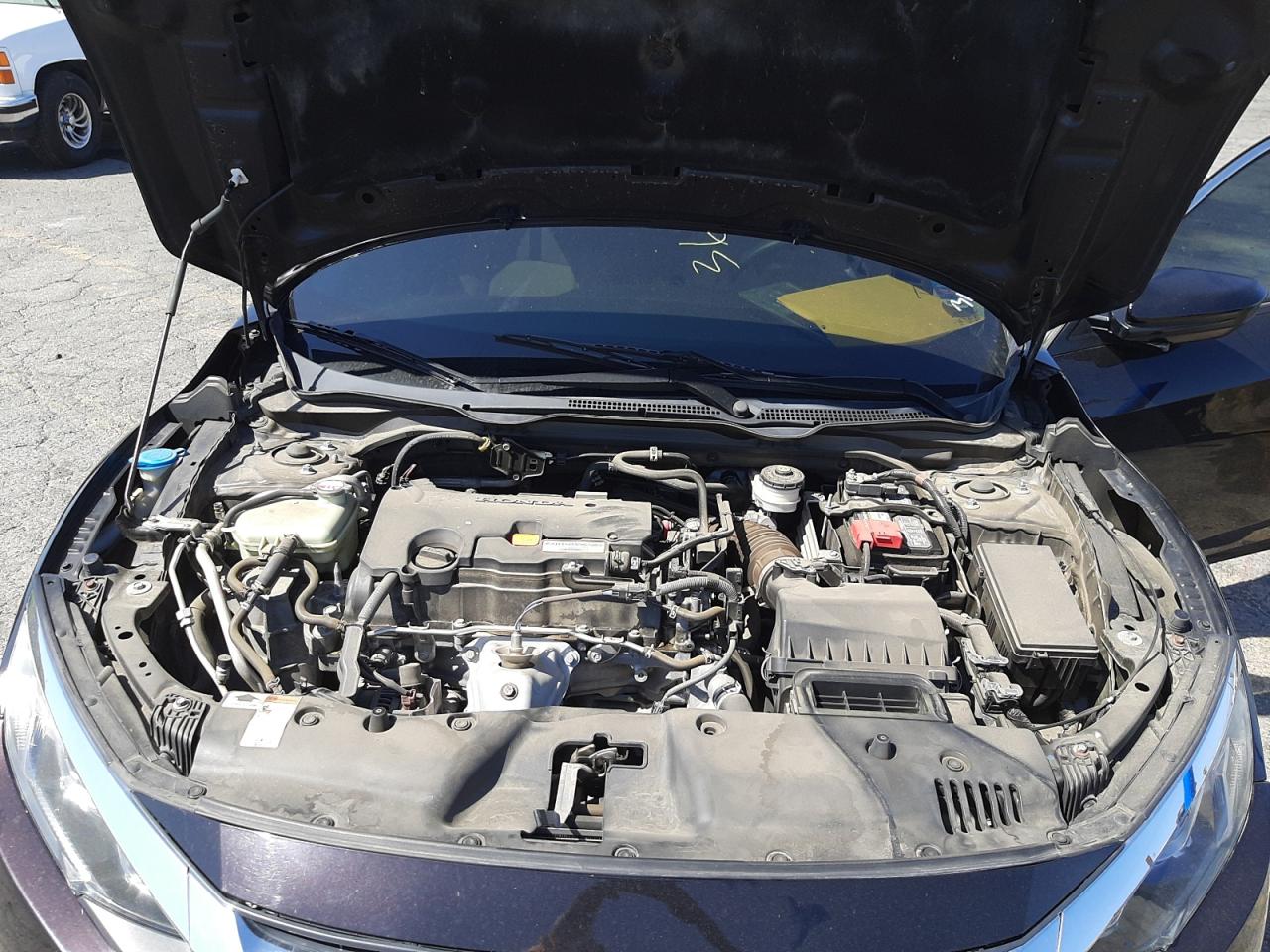 Photo 7 from auction – 2017 HONDA CIVIC EX with VIN 19XFC2F75HE068363
