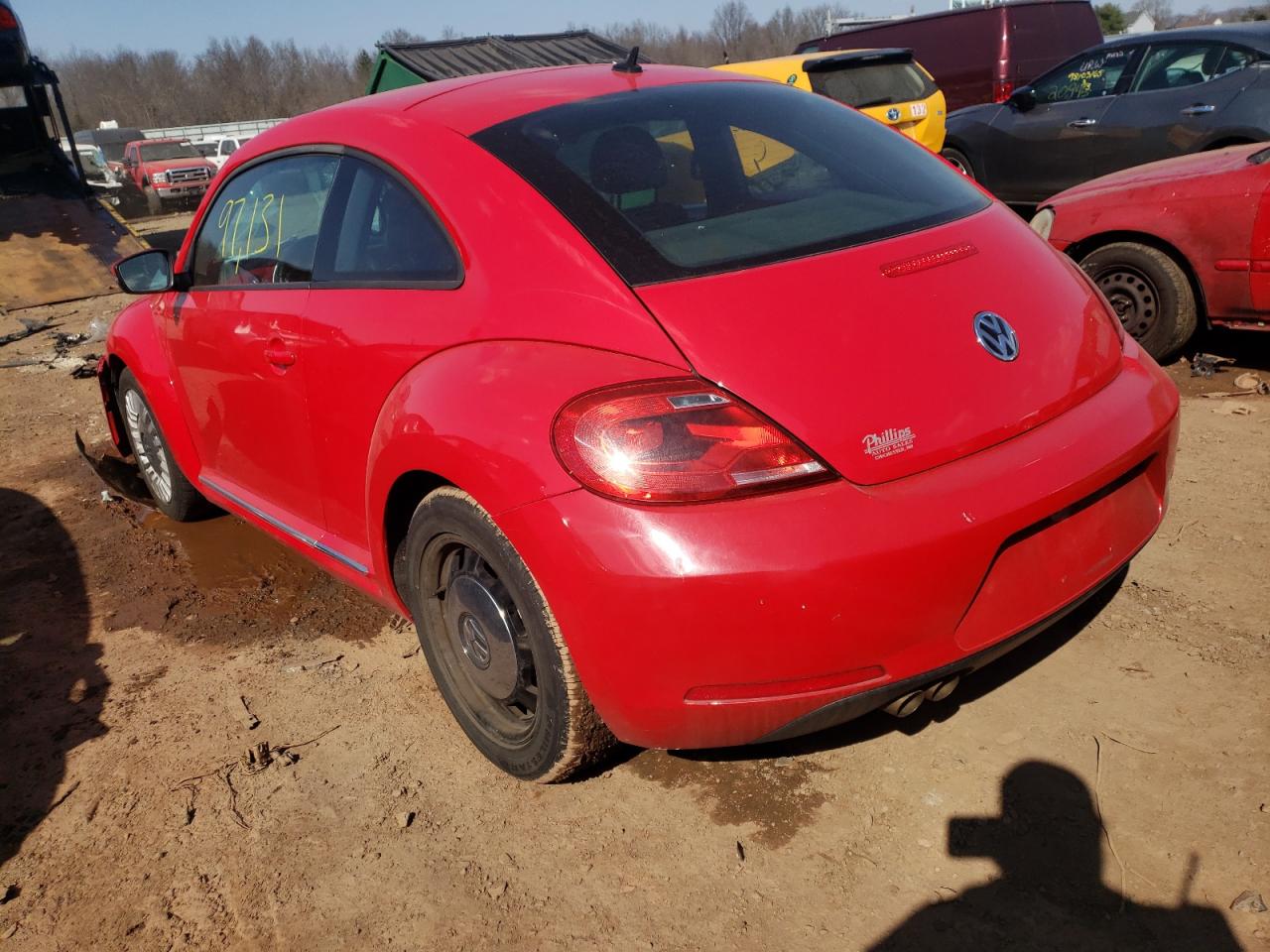 Photo 3 from auction – 2013 VOLKSWAGEN BEETLE with VIN 3VWHP7AT8DM679628