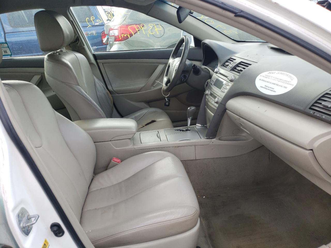 Photo 5 from auction – 2011 TOYOTA CAMRY HYBR with VIN 4T1BB3EK2BU141822