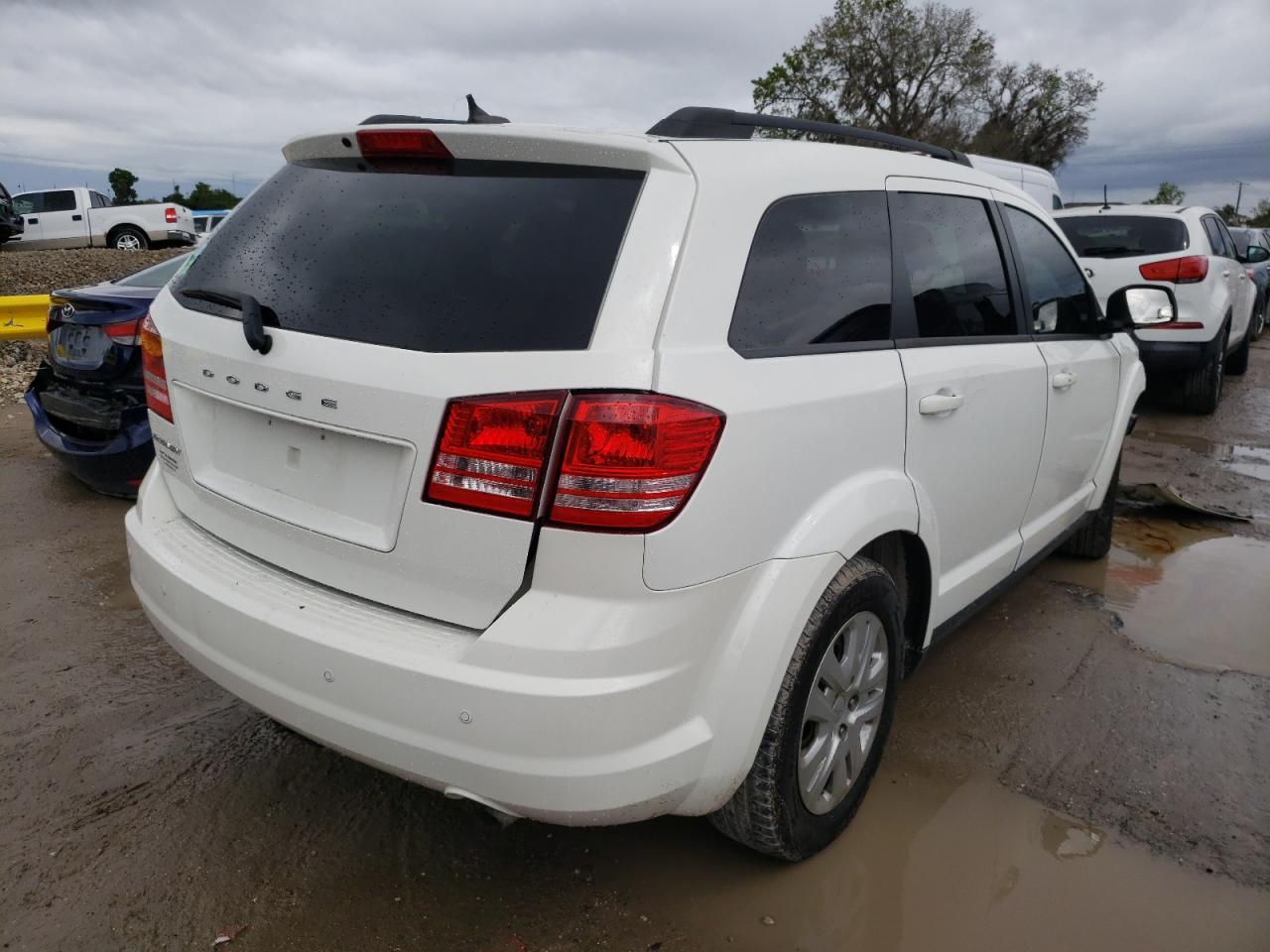 Photo 4 from auction – 2016 DODGE JOURNEY SE with VIN 3C4PDCAB4GT238323