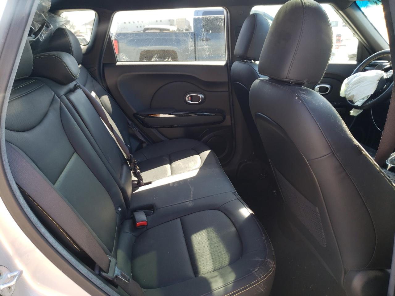 Photo 6 from auction – 2015 KIA SOUL + with VIN KNDJP3A53F7757938