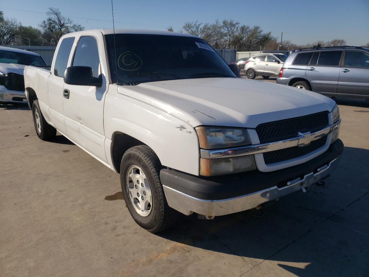 CHEVROLET SILVERADO 2004 with VIN 2GCEC19V541349120 - Photo from auction