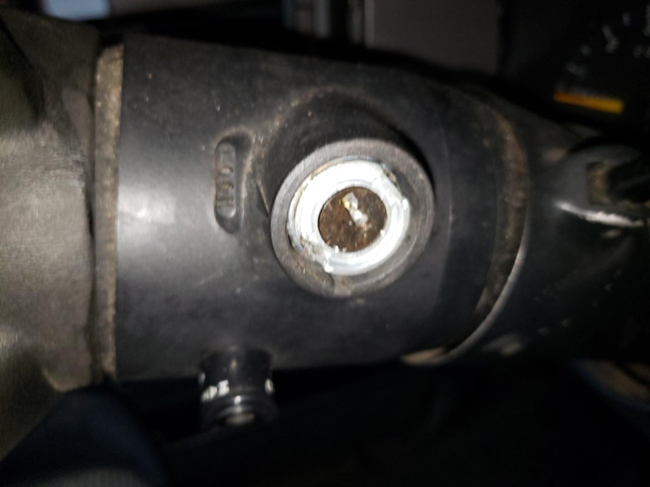Photo 10 from auction – 1993 GMC SIERRA K15 with VIN 2GTEK19K8P1563029