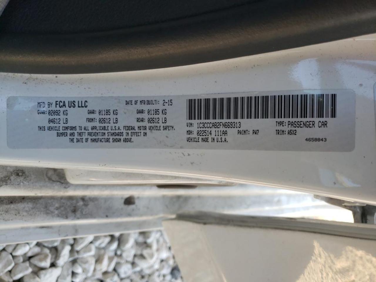 Photo 10 from auction – 2015 CHRYSLER 200 LIMITE with VIN 1C3CCCAB2FN669313