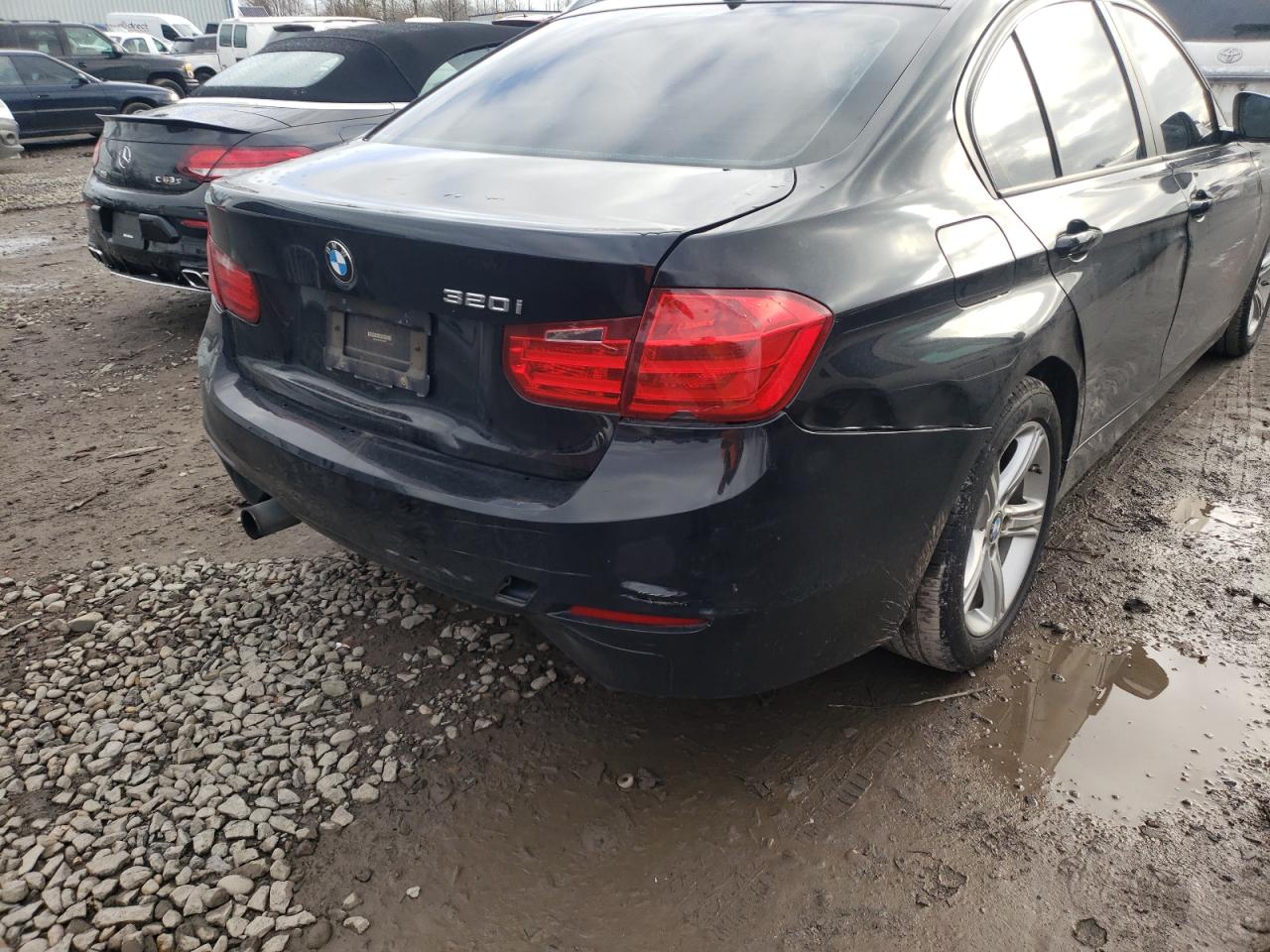 Photo 9 from auction – 2015 BMW 320 I with VIN WBA3B1C57FK136091