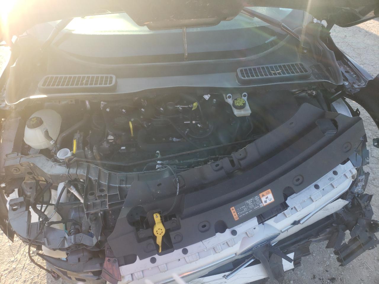 Photo 7 from auction – 2019 FORD ESCAPE SEL with VIN 1FMCU9HD5KUC28774