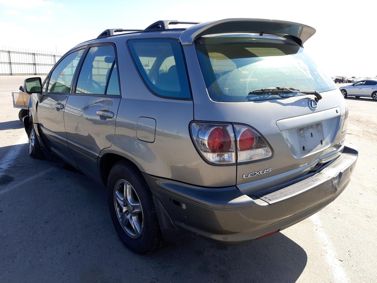 Photo 3 from auction – 2003 LEXUS RX 300 with VIN JTJHF10U230293492