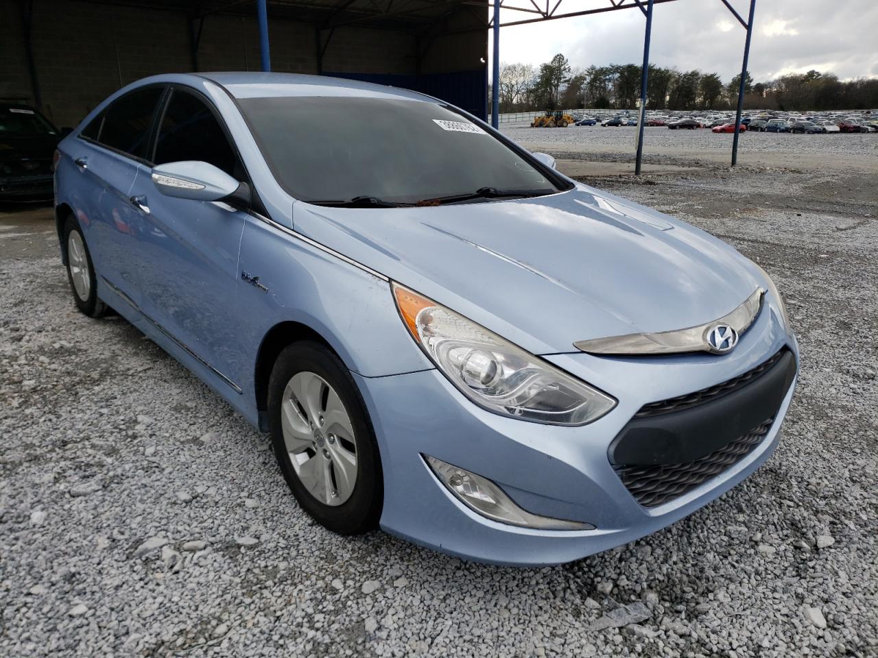 HYUNDAI SONATA HYB 2013 with VIN KMHEC4A47DA069012 - Photo from auction