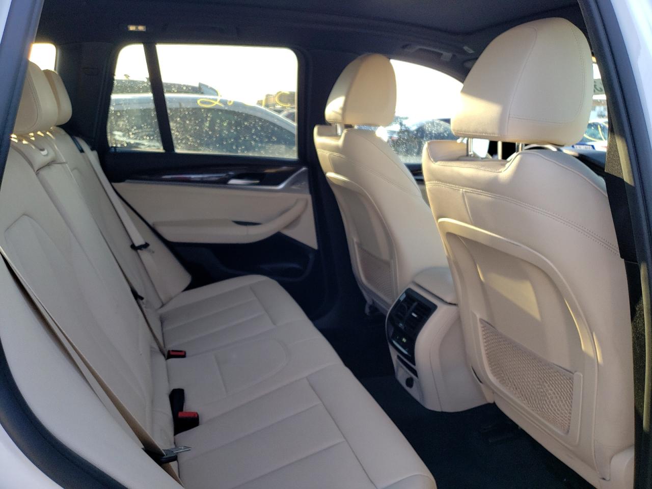 Photo 6 from auction – 2019 BMW X3 SDRIVE3 with VIN 5UXTR7C50KLR47588