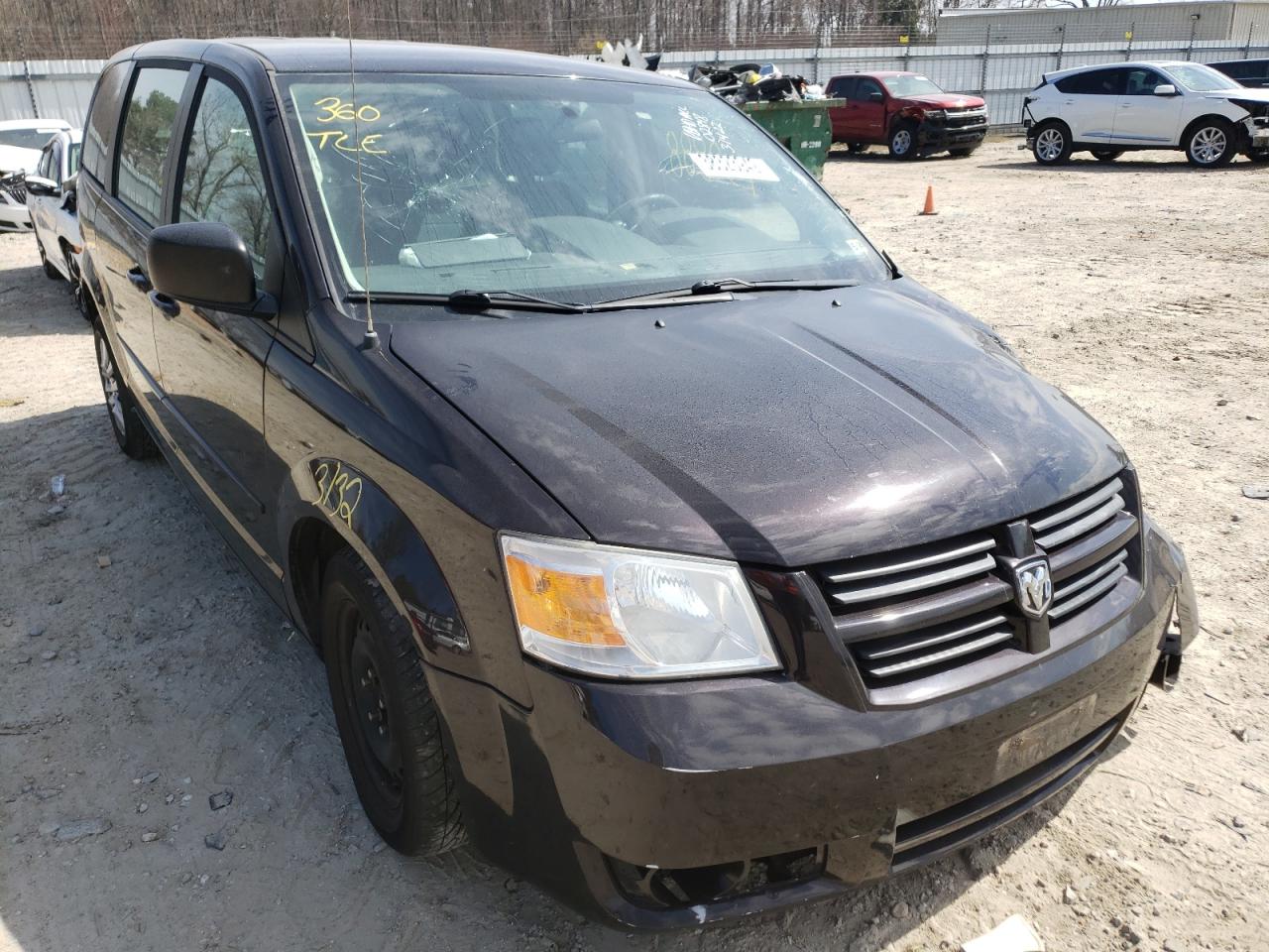 DODGE GRAND CARA 2010 with VIN 2D4RN4DE8AR402848 - Photo from auction