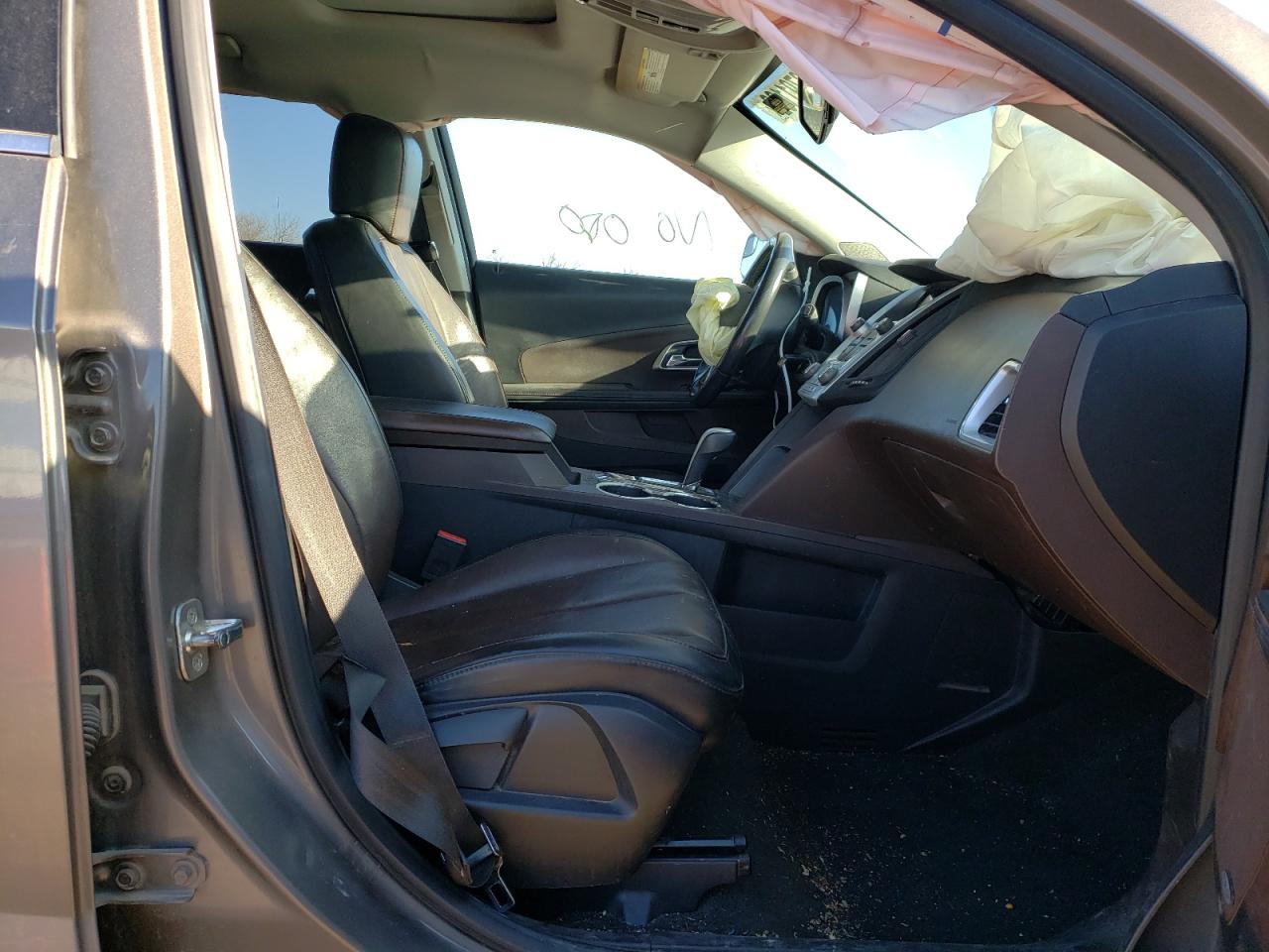 Photo 5 from auction – 2012 CHEVROLET EQUINOX LT with VIN 2GNFLFE54C6218521