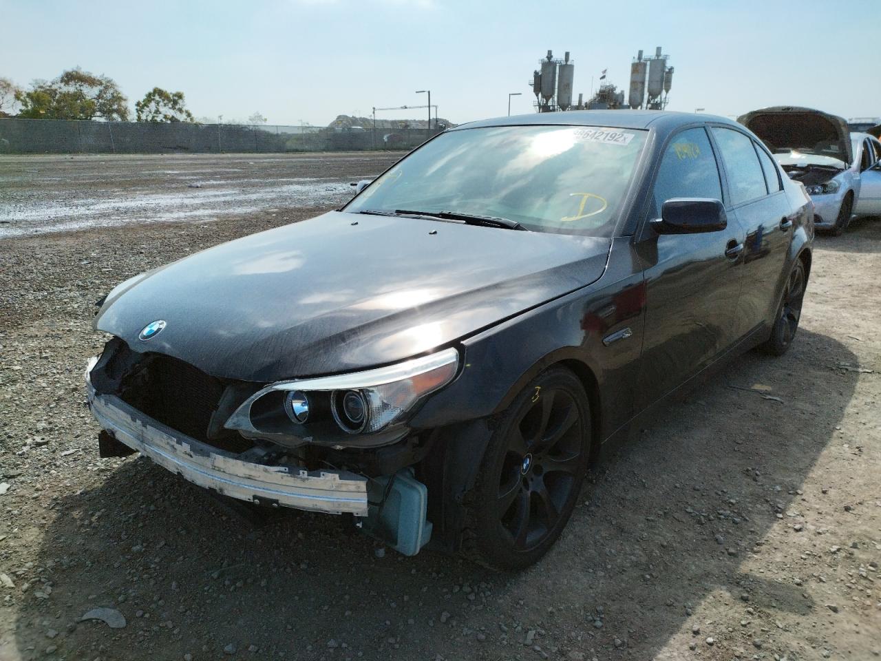 Photo 2 from auction – 2007 BMW 530 I with VIN WBANE73527CM53193