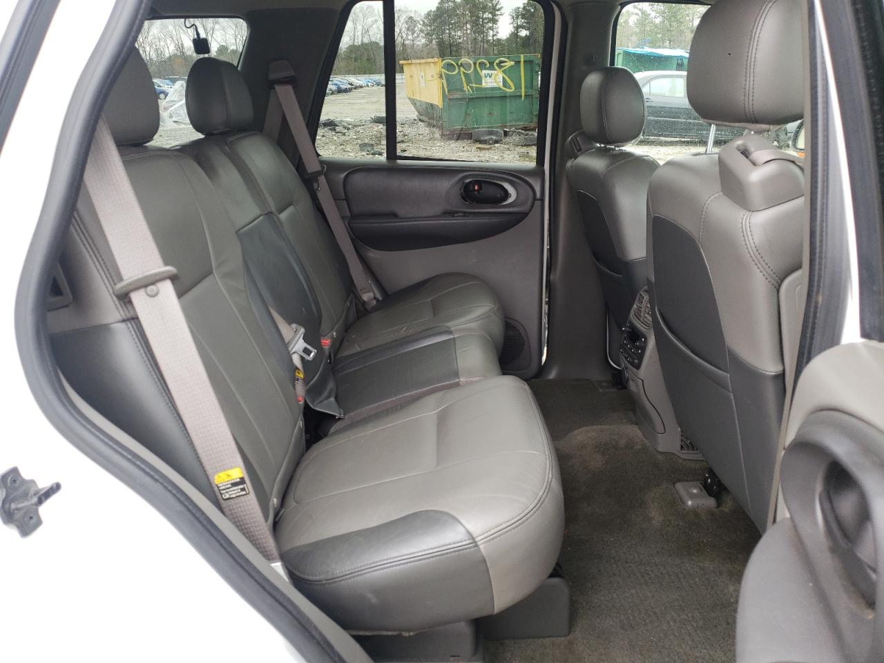 Photo 6 from auction – 2002 CHEVROLET TRAILBLAZE with VIN 1GNDS13S022523998