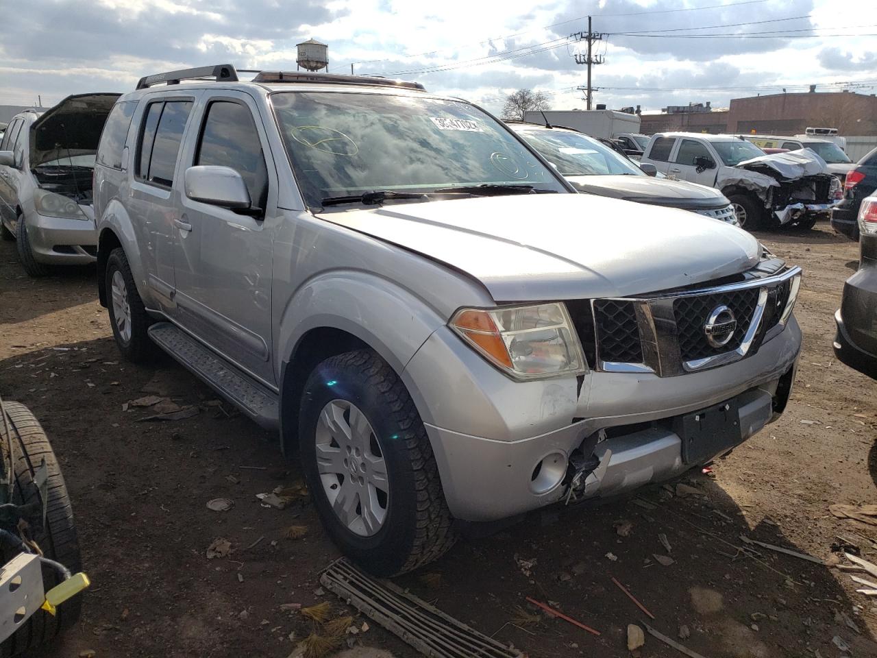 NISSAN PATHFINDER 2005 with VIN 5N1AR18W15C750632 - Photo from auction