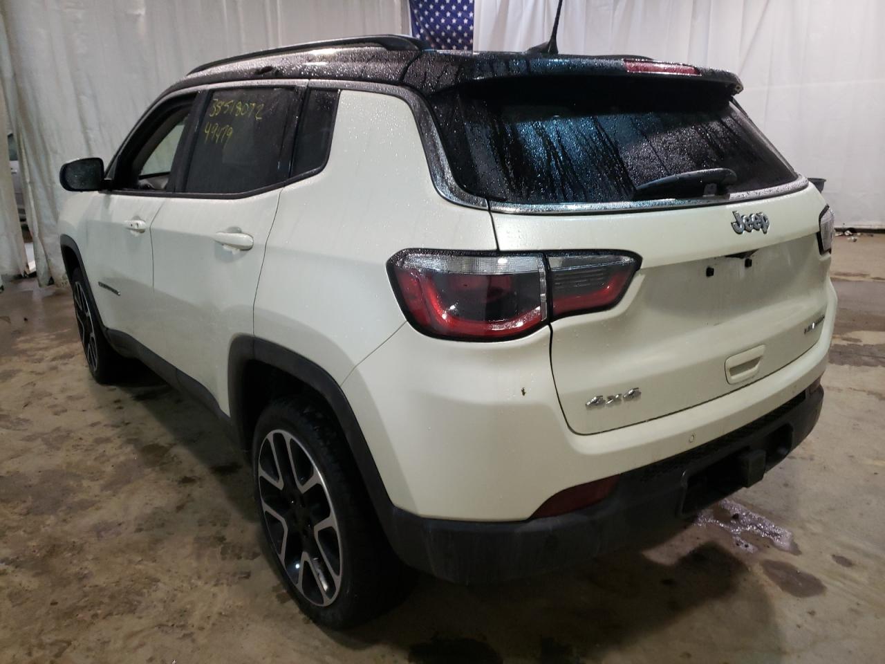 Photo 3 from auction – 2018 JEEP COMPASS LI with VIN 3C4NJDCB4JT145201