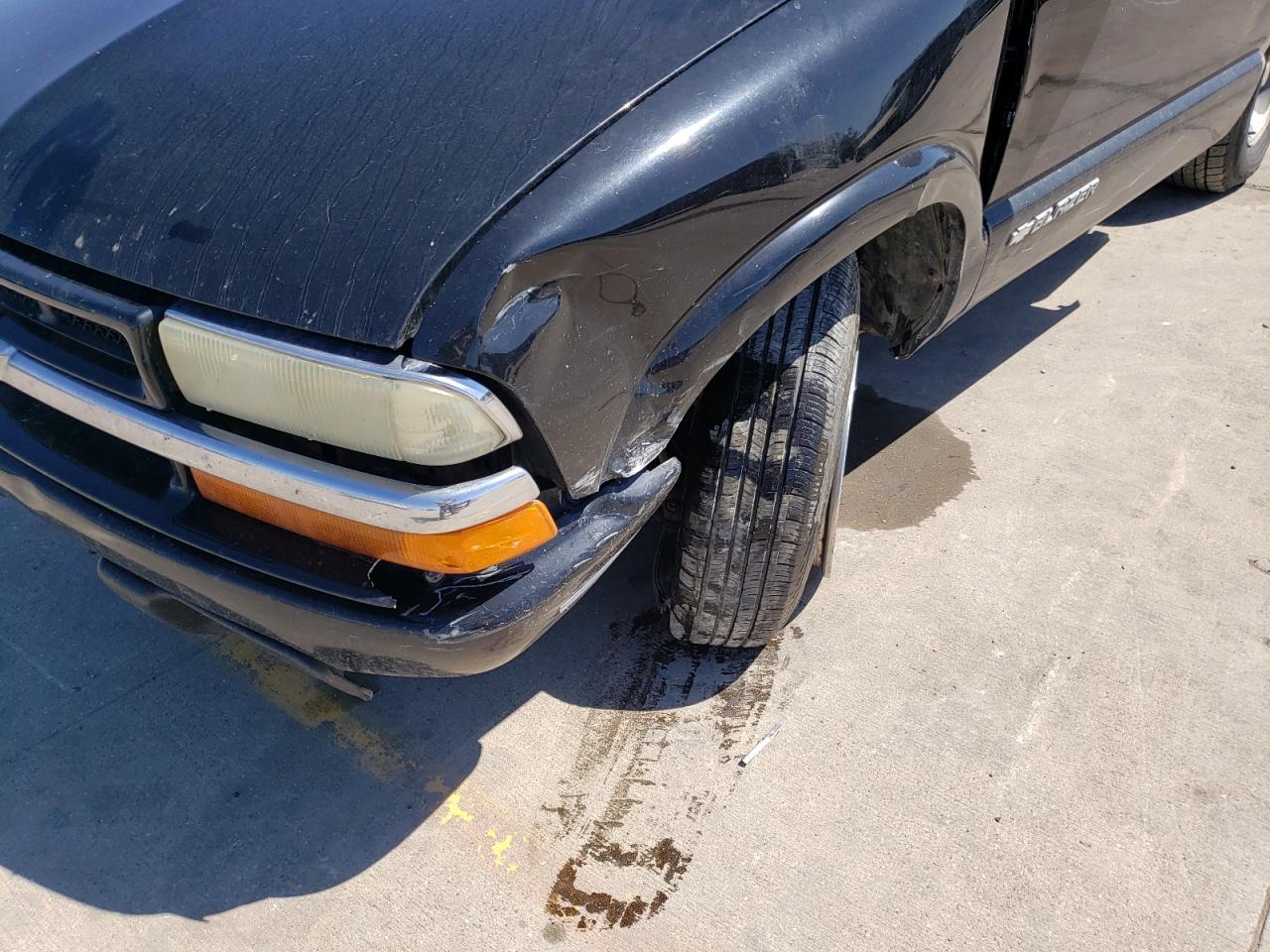 Photo 9 from auction – 2003 CHEVROLET BLAZER with VIN 1GNCS18X13K176862
